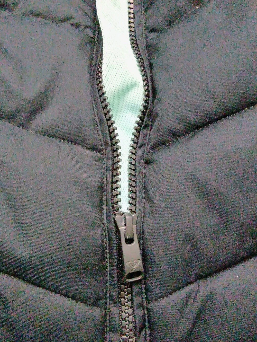 Roxy Girl DryFlight Insulated Ski Snowboard Jacket Size 12 / Large Black Mint